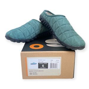 BOGS Women's Slippers Size 5.5 Size 6 Snowday II Machine Washable Green Fleece